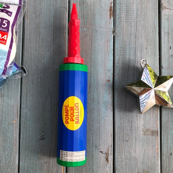 Hand Held Balloon Air Pump Bundle with Weights & Balloons - Picture 2 of 8